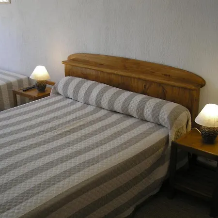 Hotel Jaures 2*
