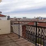 Jaures Hotel 2*