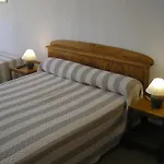 Hotel Jaures 2*