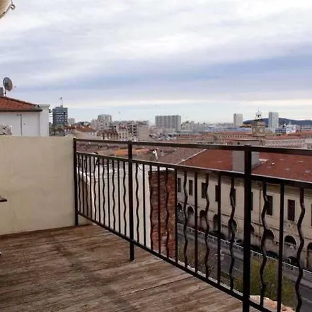 Jaures Hotel